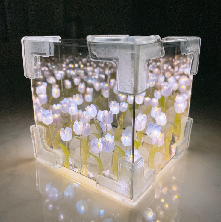 Tulip Glow Mirror Lamp